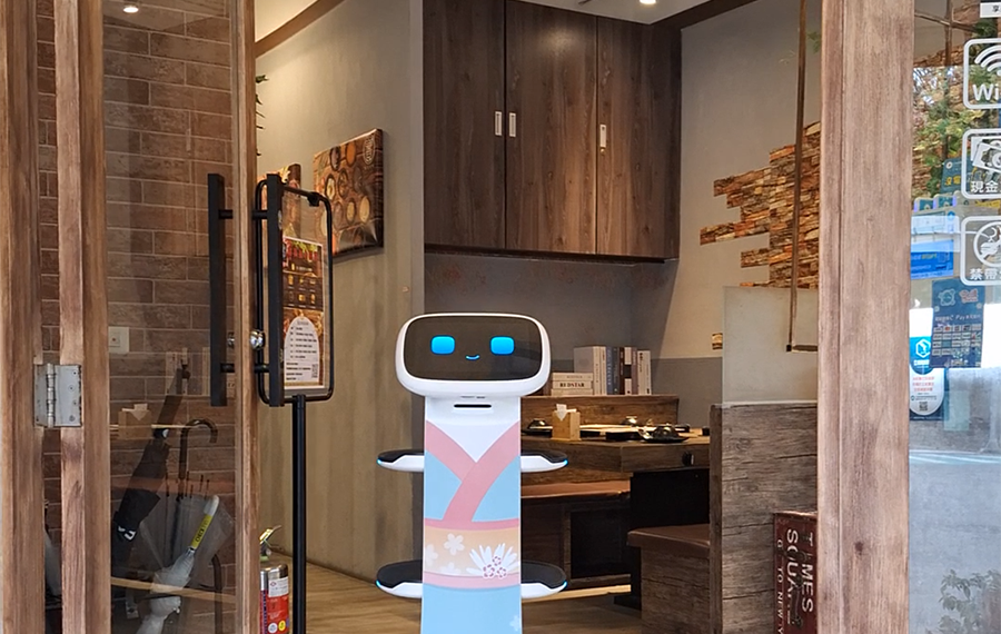 智能服務送餐機器人遞弟醬到饗鍋物料理試用拍攝影片